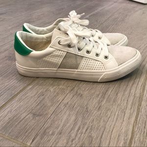 Vintage Havana Dina Sneakers Size 8